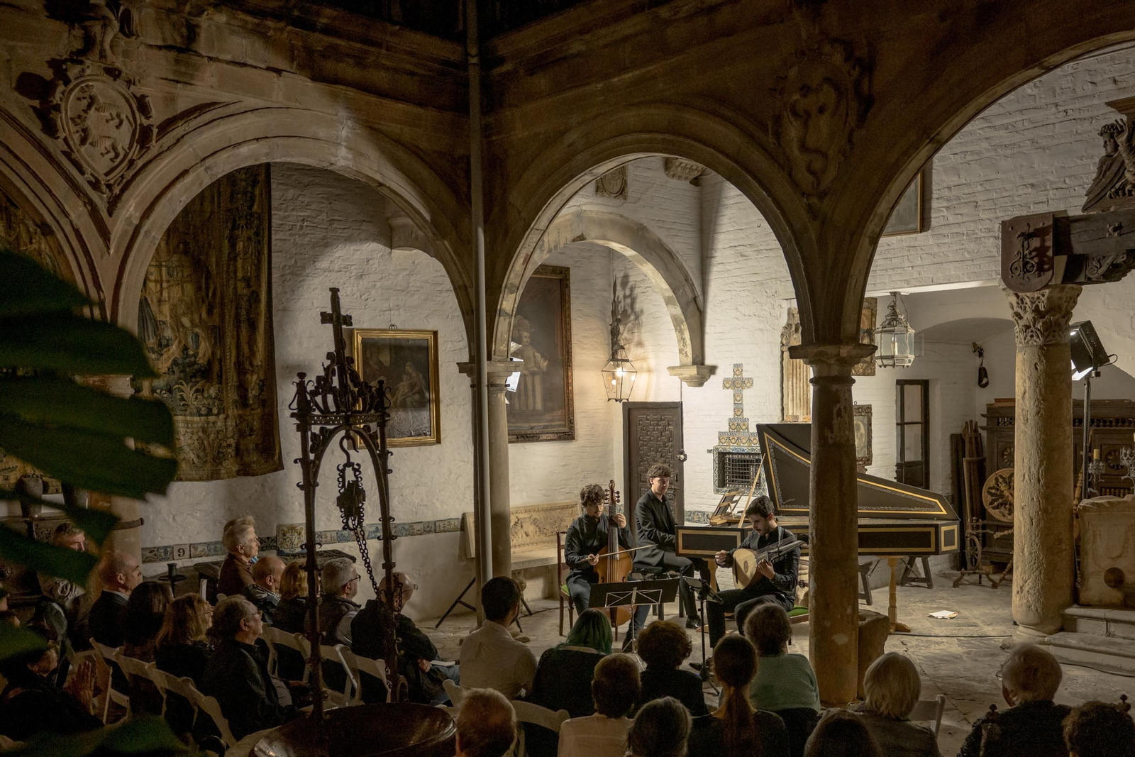 Un instante del concierto de González, García y Arjona en la casa Pickman