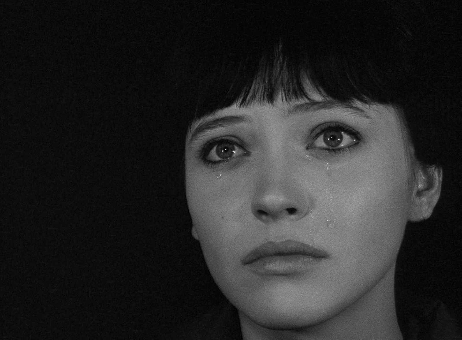 Anna Karina en una imagen de 'Vivir su vida', de Jean-Luc Godard. Anna Karina en una imagen de 'Vivir su vida', de Jean-Luc Godard.