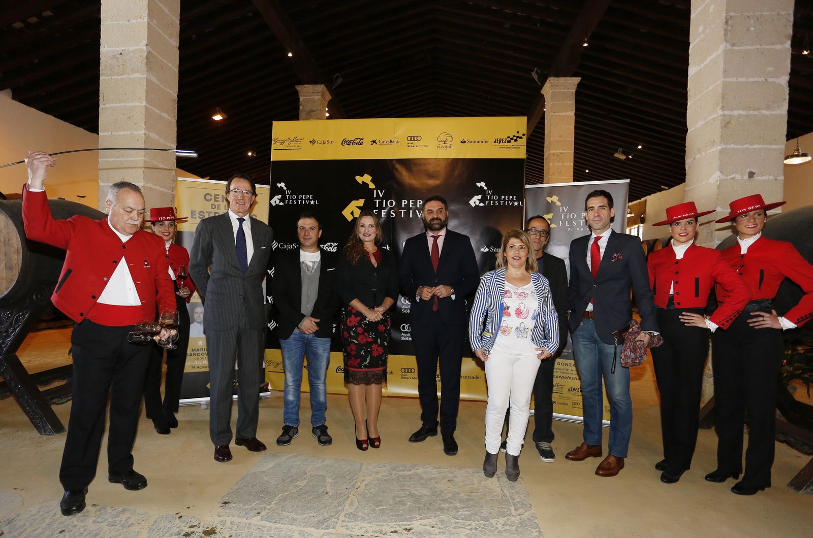 Los integrantes de la mesa de presentación del IV Tío Pepe Festival ayer tras dar a conocer todos los detalles de la cita en la bodega La Constancia.