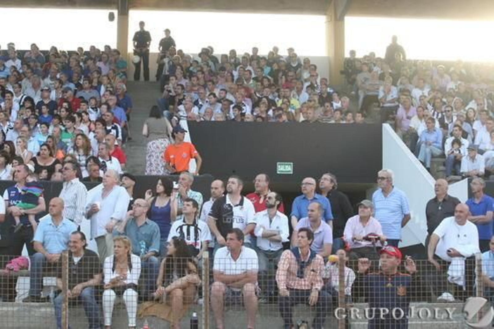 La Balona saca a relucir su calidad para dar un vuelco al resultado con un hombre menos.

Foto: Paco Guerrero