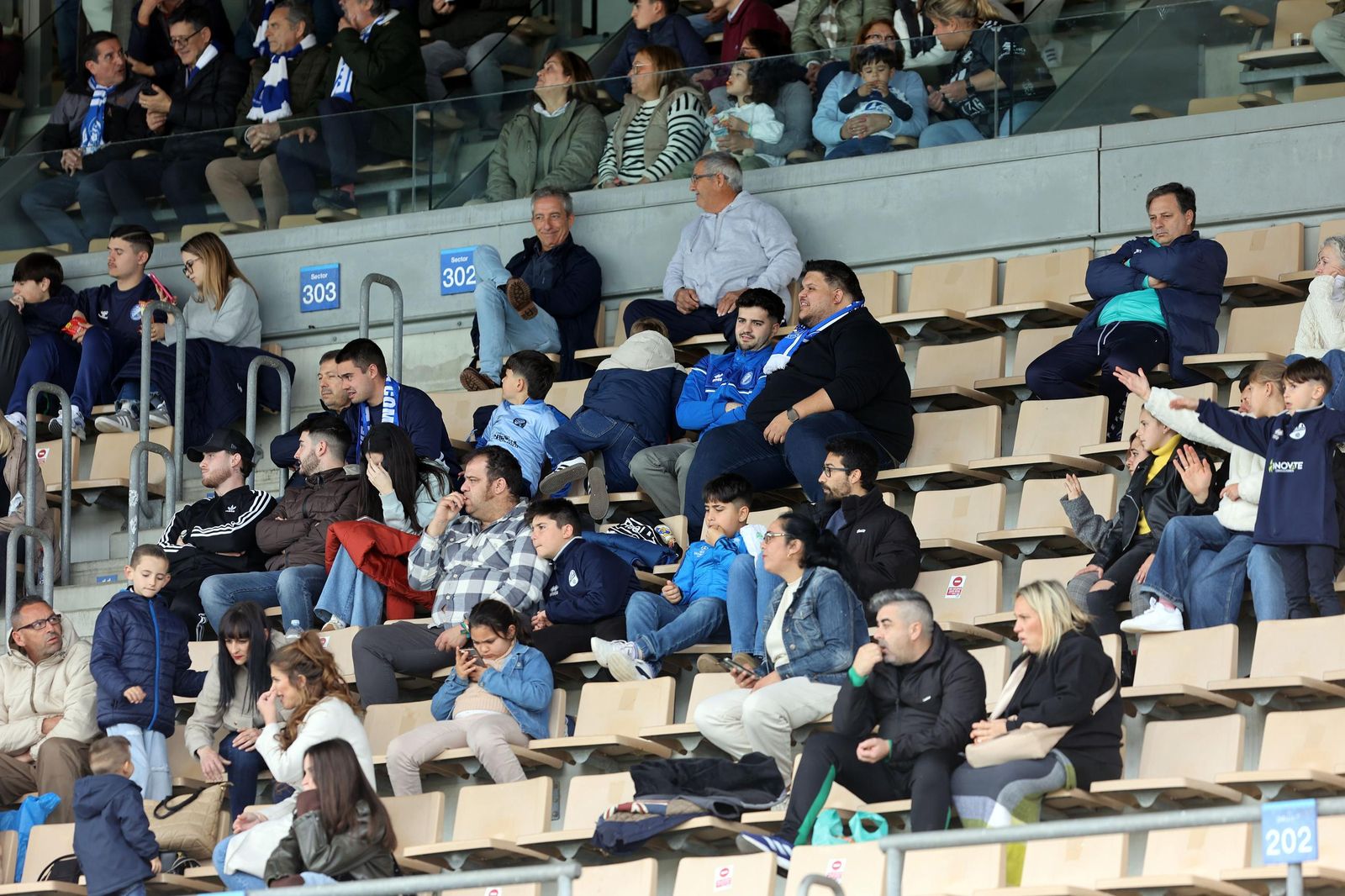 Búscate en el Xerez DFC contra el Club Atlético Antoniano en Chapín