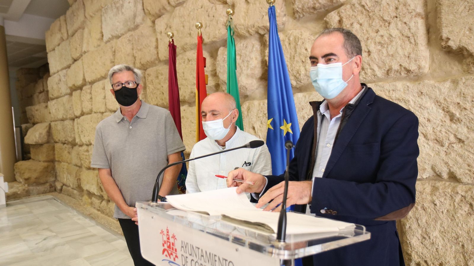 Sobrino, Olivares y Álvarez en la presentación del proyecto.