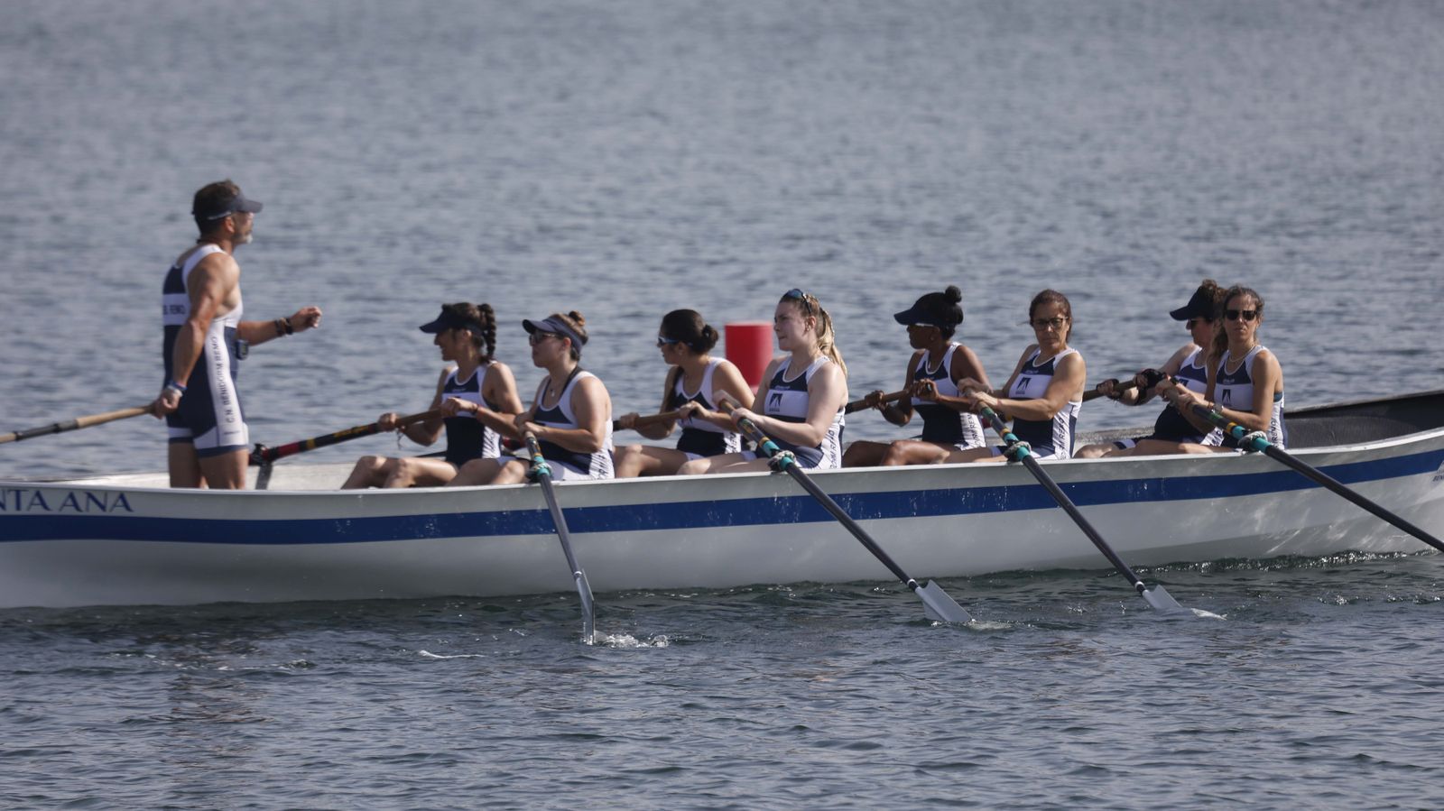 Las fotos de la segunda jornada del Campeonato de España de remo en banco fijo LLaut de La Línea