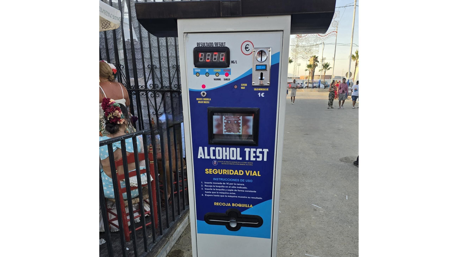 El alcoholímetro instalado en la Feria de La Línea.