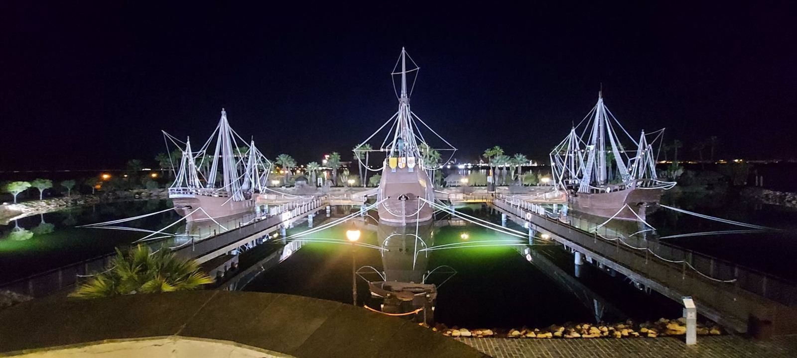 Más de 55.400 visitantes, un 2,3% más que en 2022, se enamoran del Muelle de las Carabelas este verano