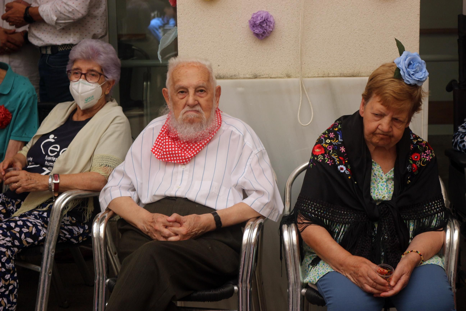 'Feria de Primavera' en la Residencia Vedruna de Puerto Real