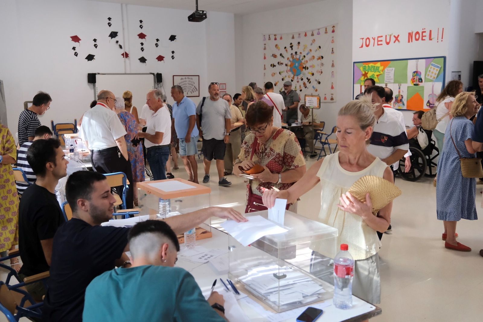 La jornada electoral en Córdoba, en imágenes