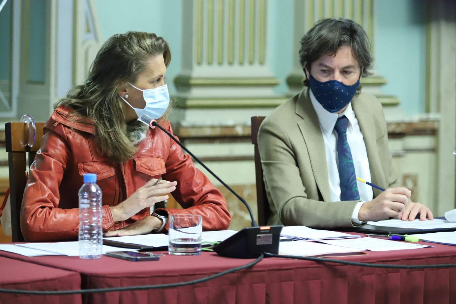 Pleno ordinario en el Ayuntamiento de Huelva