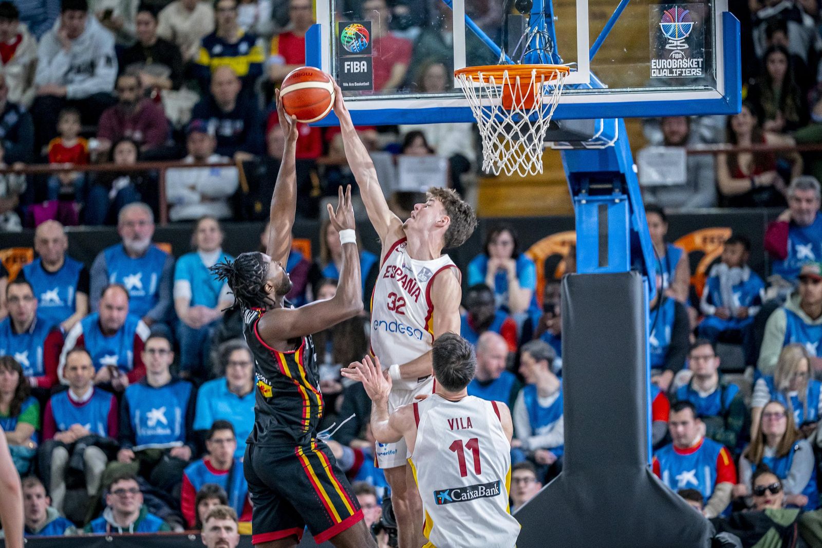 Mario Saint-Supéry y Rubén Guerrero ayudan al triunfo de España ante Bélgica