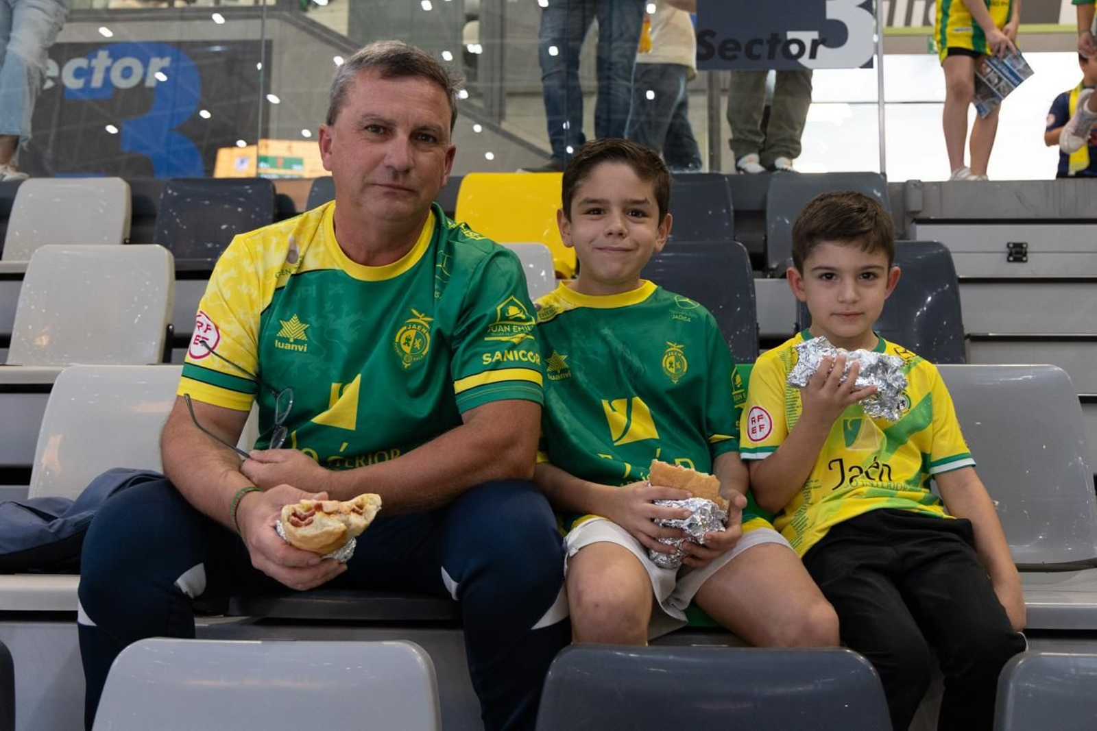 Las mejores imágenes de la amplia victoria del Jaén Paraíso Interior FS sobre O Parrulo Ferrol