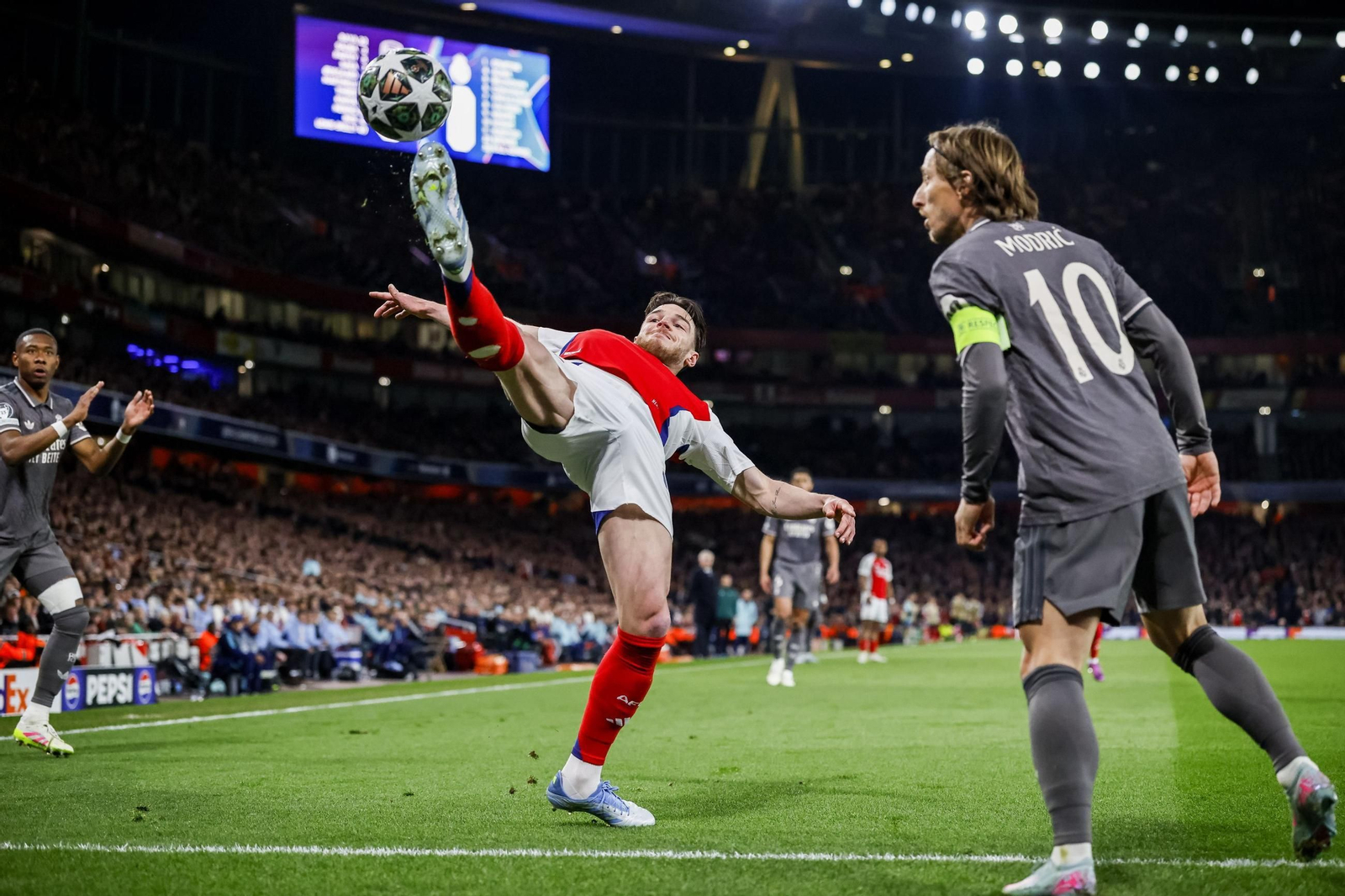 Las mejores fotos del Arsenal - Real Madrid