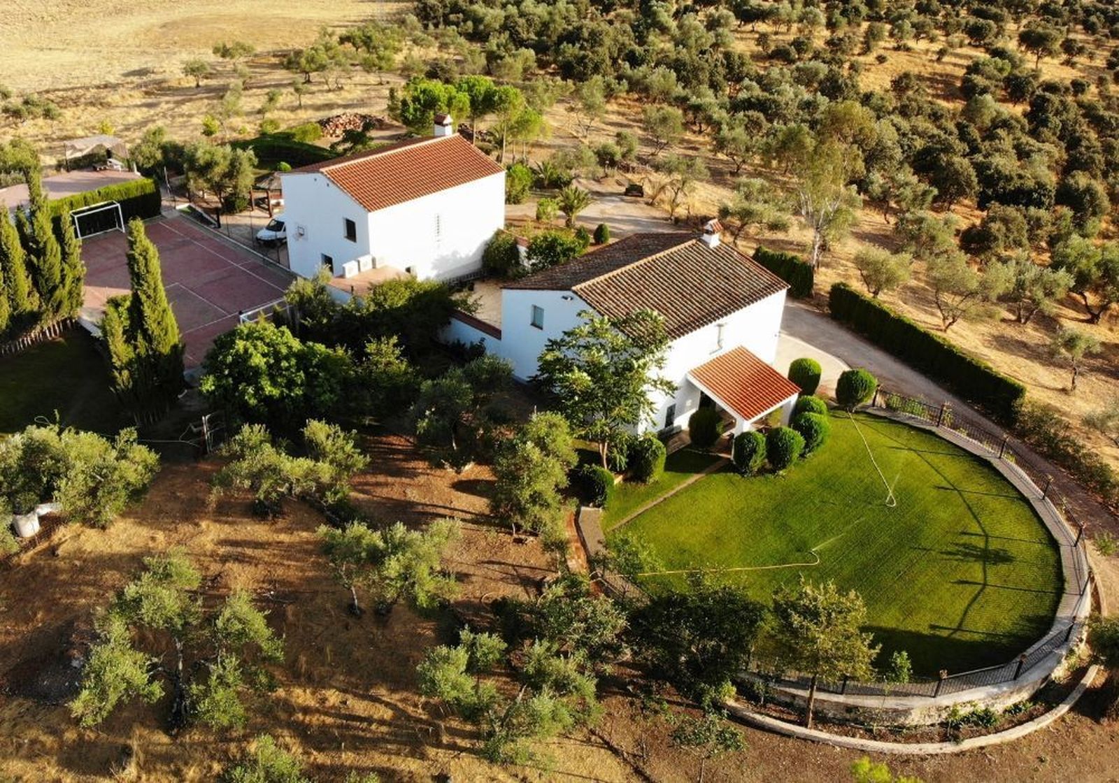 Cortijo Nuestra Señora de las Angustias en Alanís