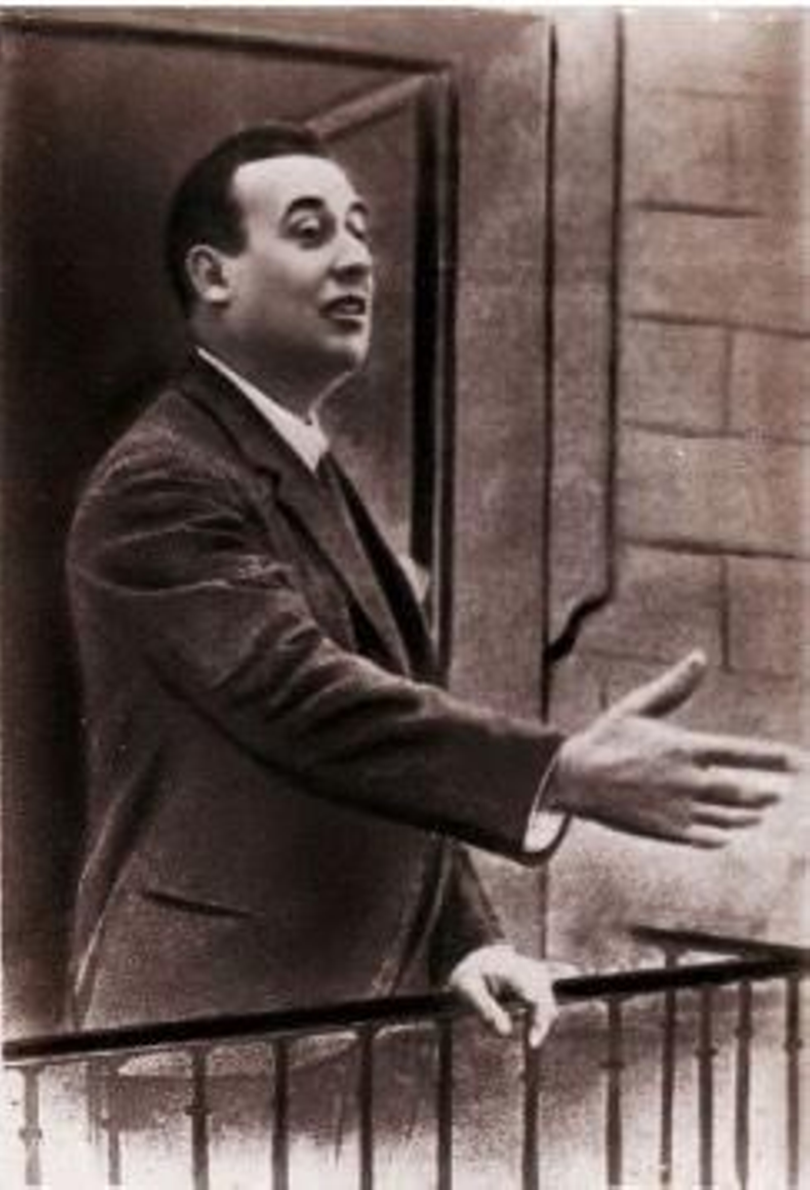 La saeta fue su cante más apreciado y el que más dinero le procuró. La saeta fue su cante más apreciado y el que más dinero le procuró.