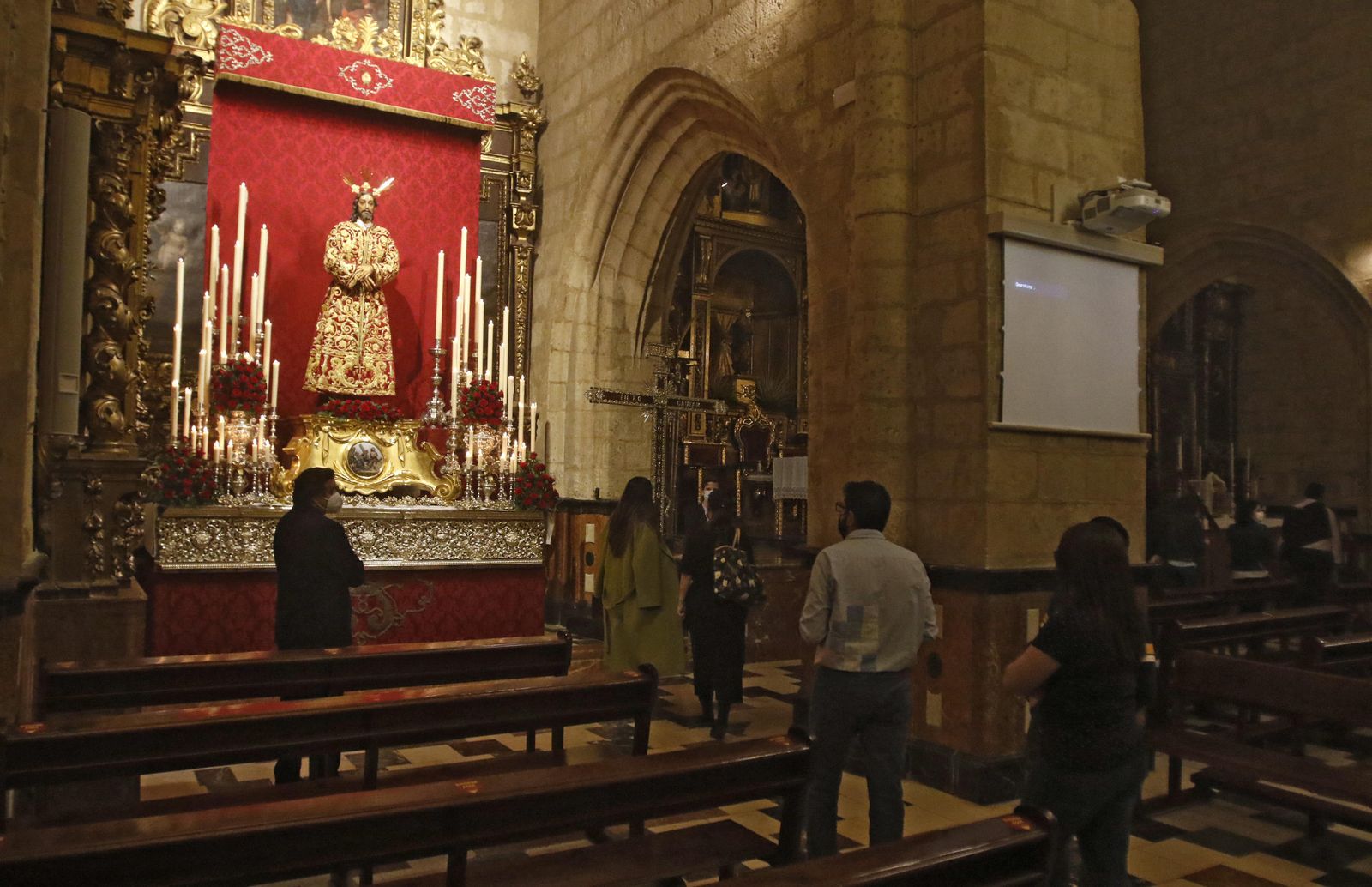 El  Señor de la Sentencia, en la iglesia de San Nicolás de la Villa.