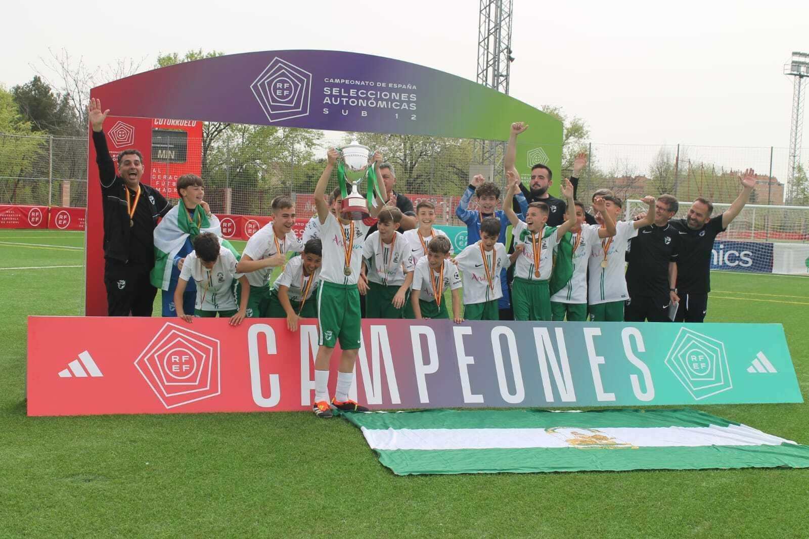 Enzo Pérez y Manuel Morales, campeones de España sub 12 con Andalucía