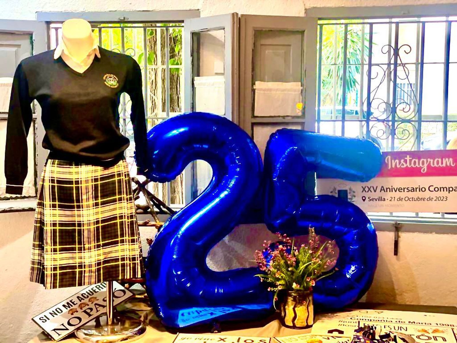 Convivencia de la Promoción del 98/99 del Colegio Compañía de María de Sevilla en su 25 Aniversario