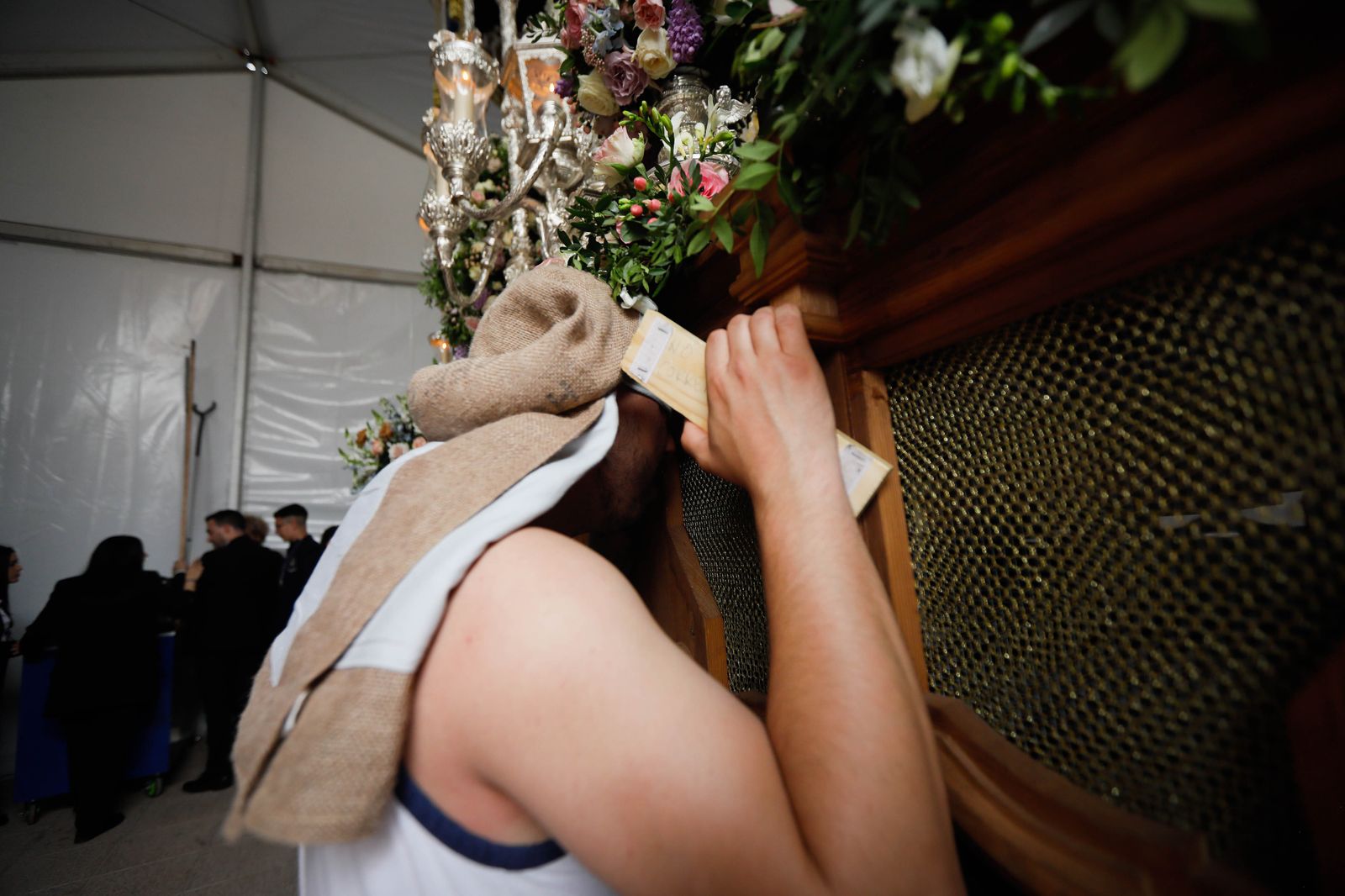 Mira como la cena sale a las calles de Almería tras las lluvias