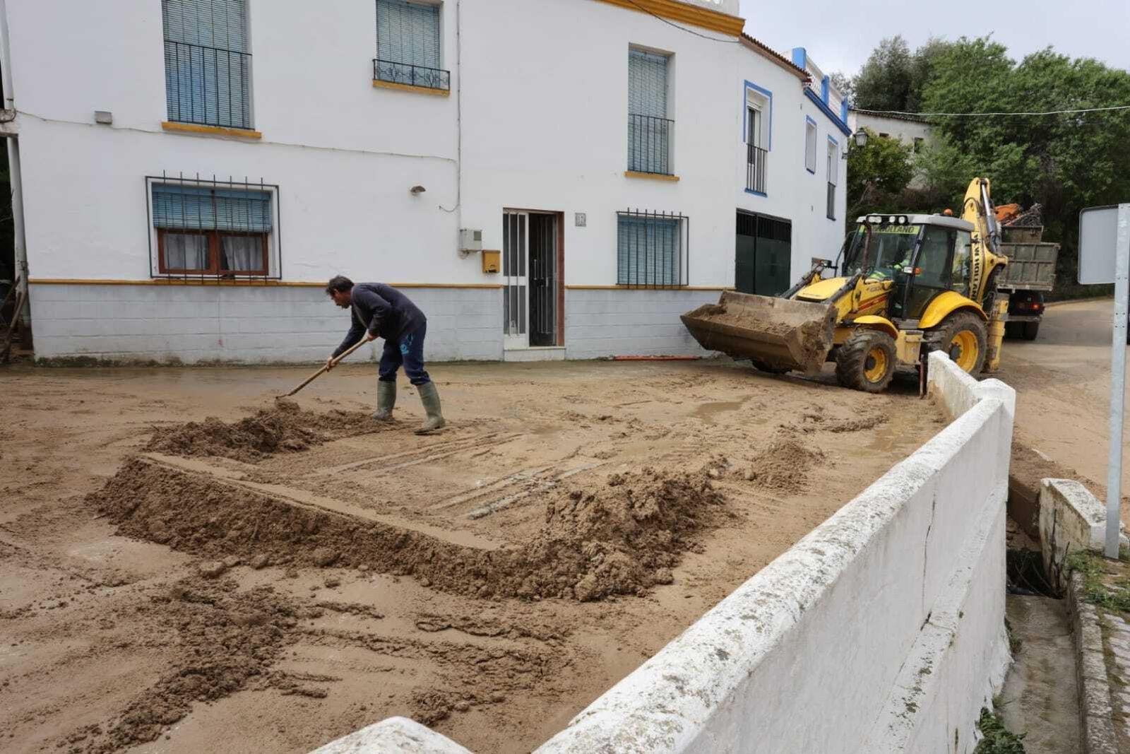 Los destrozos en Setenil tras la riada, en imágenes