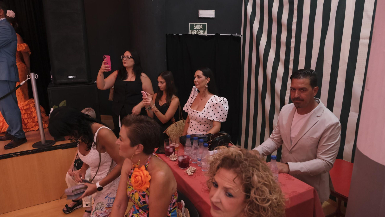 Así viven los almerienses el primer sábado de la Feria del Mediodía