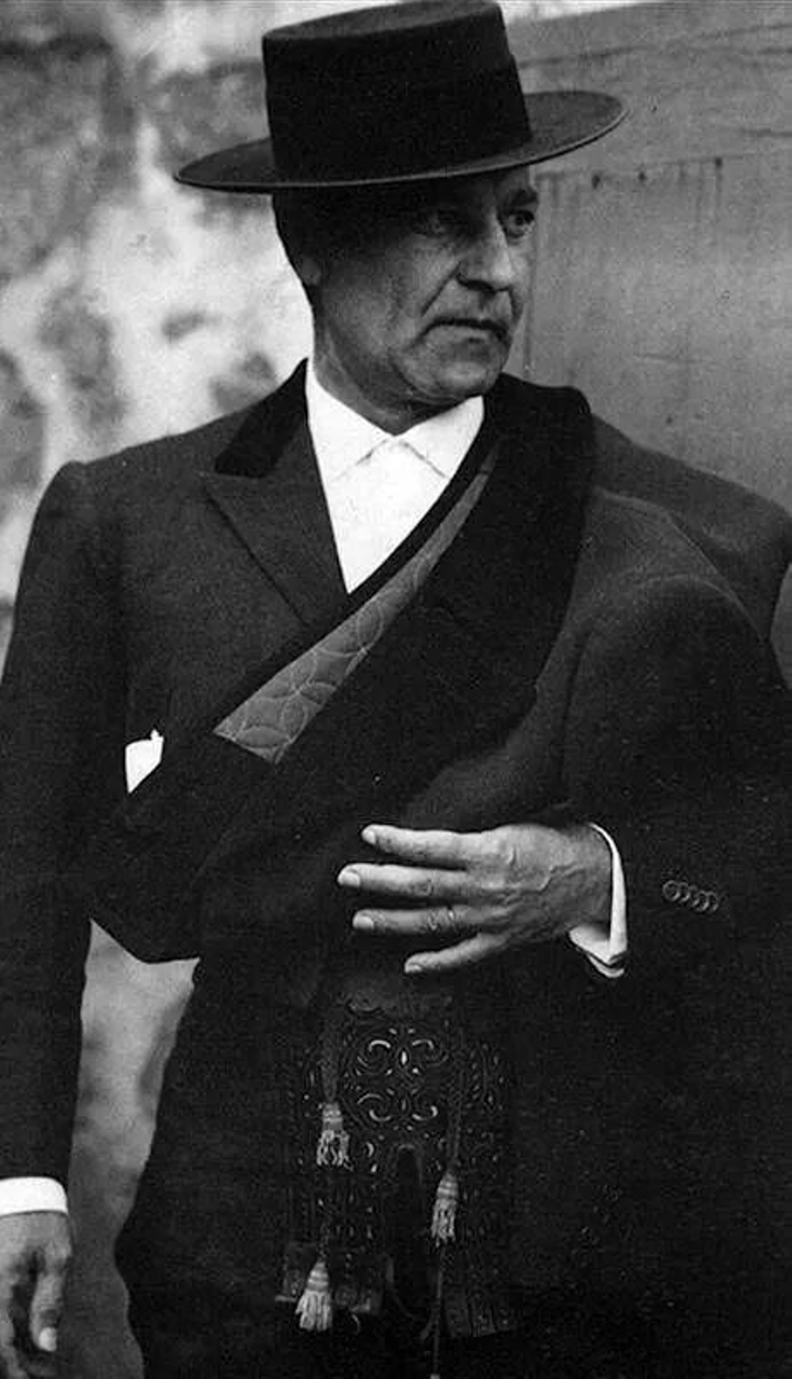 Antonio Bienvenida, vestido de corto en su última época.