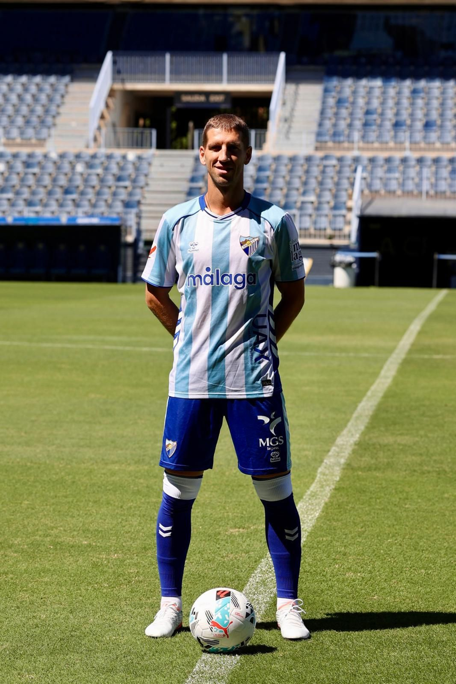 Las primeras imágenes de Brasanac como jugador del Málaga CFº