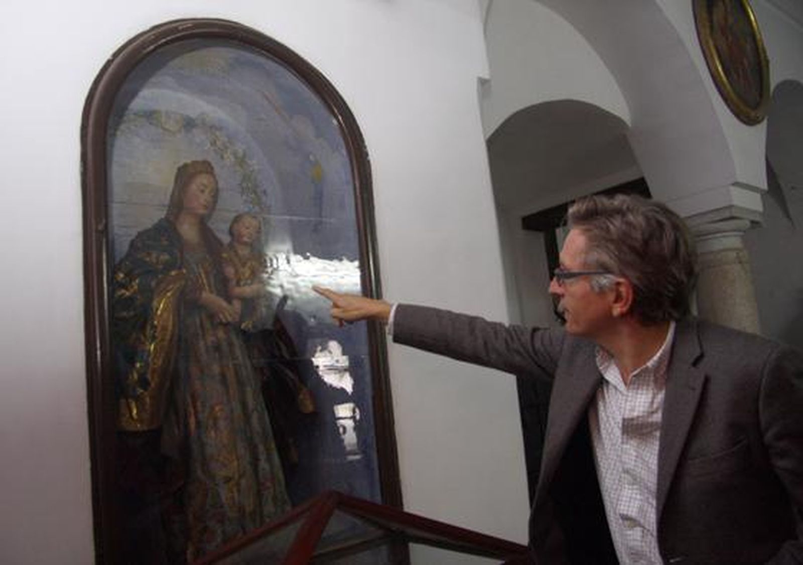 El convento Madre de Dios muestra unos tejados, esculturas, pinturas y muros plagados de desperfectos que demuestran su mal estado de conservación.

Foto: Belén Vargas