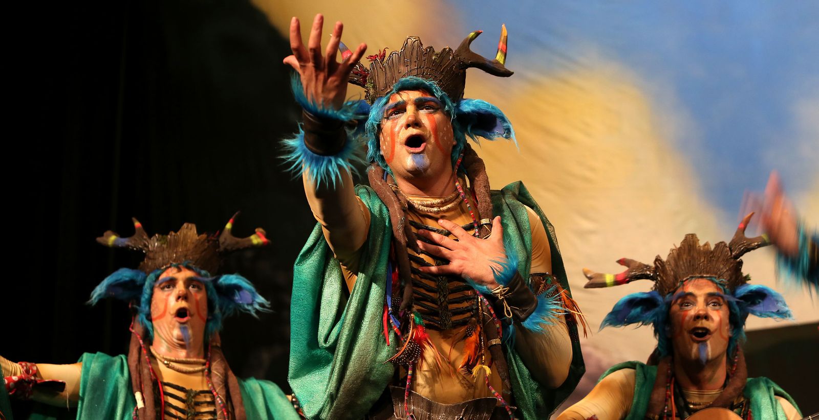 La comparsa de Tino Tovar fue 'El creador' este 2016.