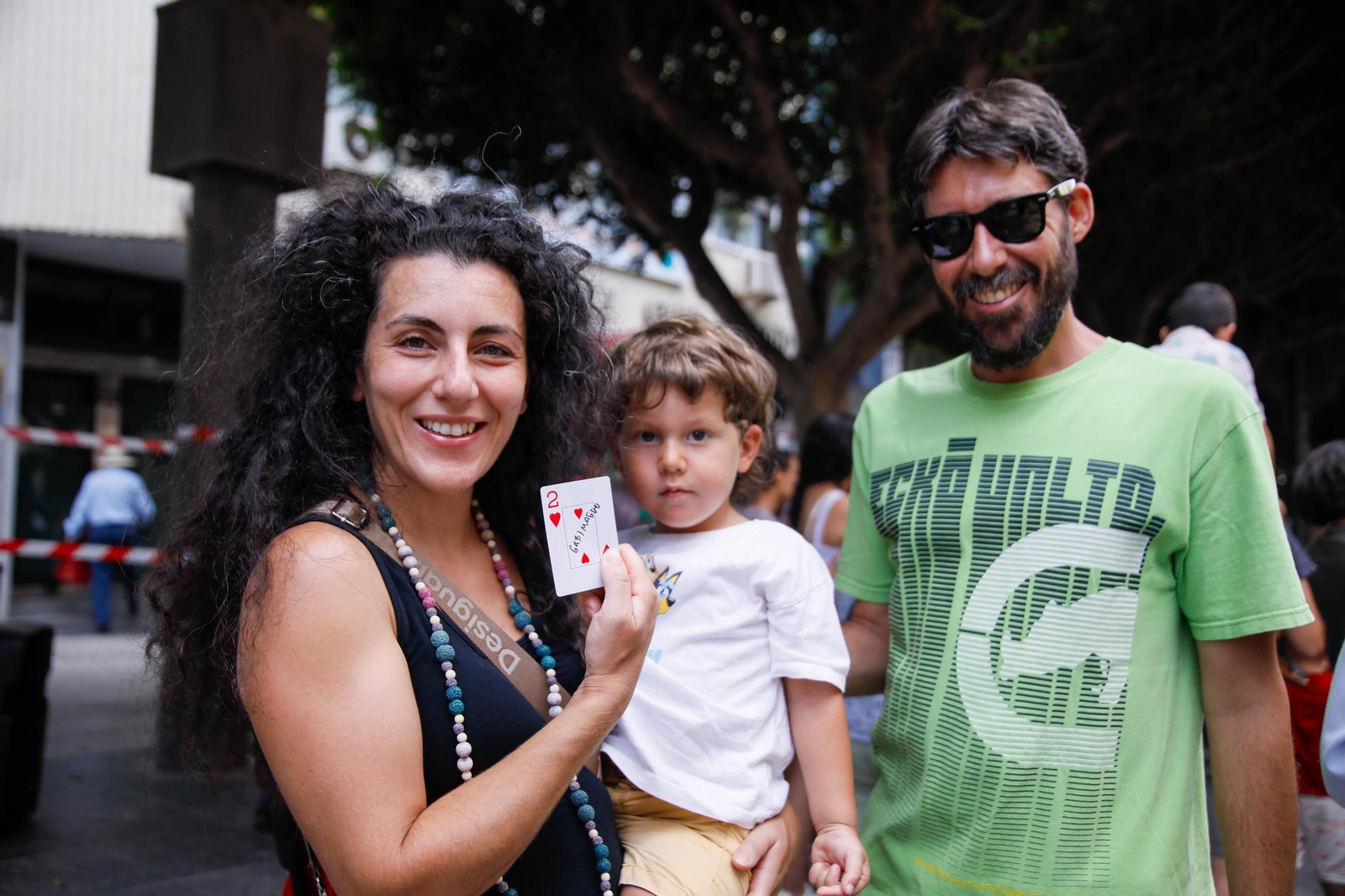Las mejores imágenes del espectáculo 'Magia en la Calle' en el Paseo de Almería