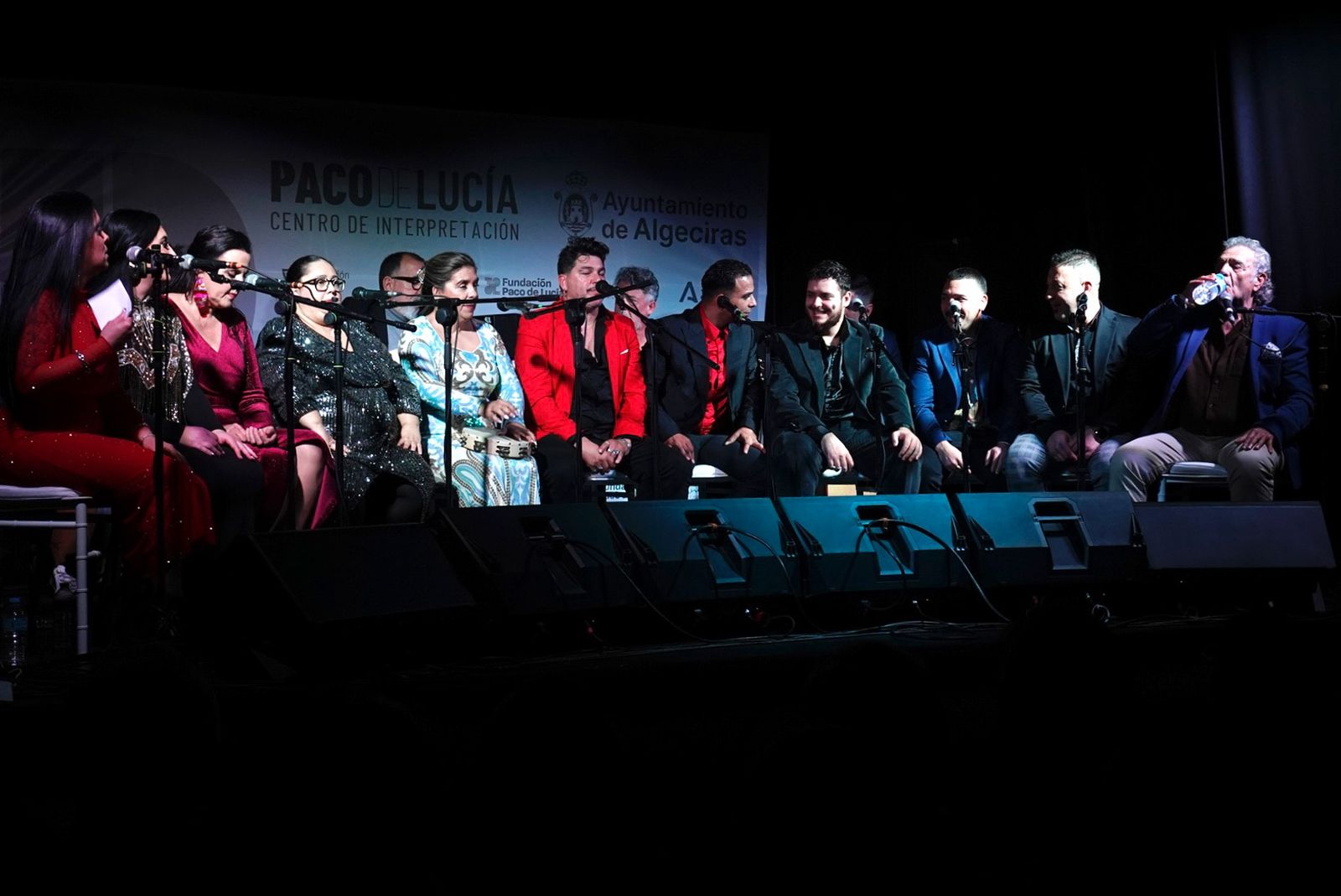 Fotos de la zambomba del grupo Toma Castaña en Algeciras