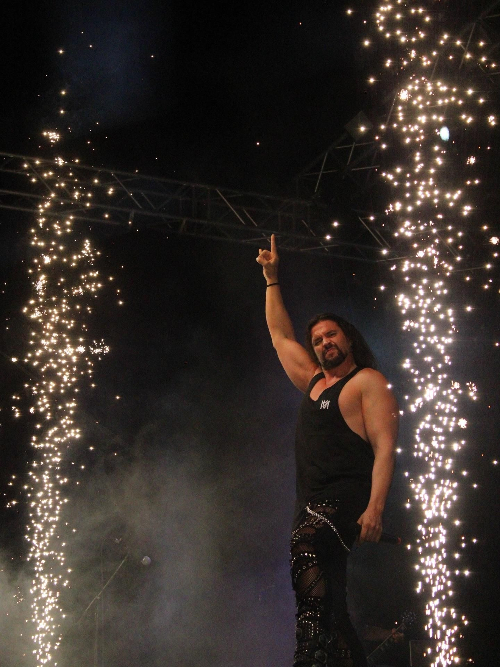 Mägo de Oz hace vibrar la Feria de Agosto de Jimena de la Frontera