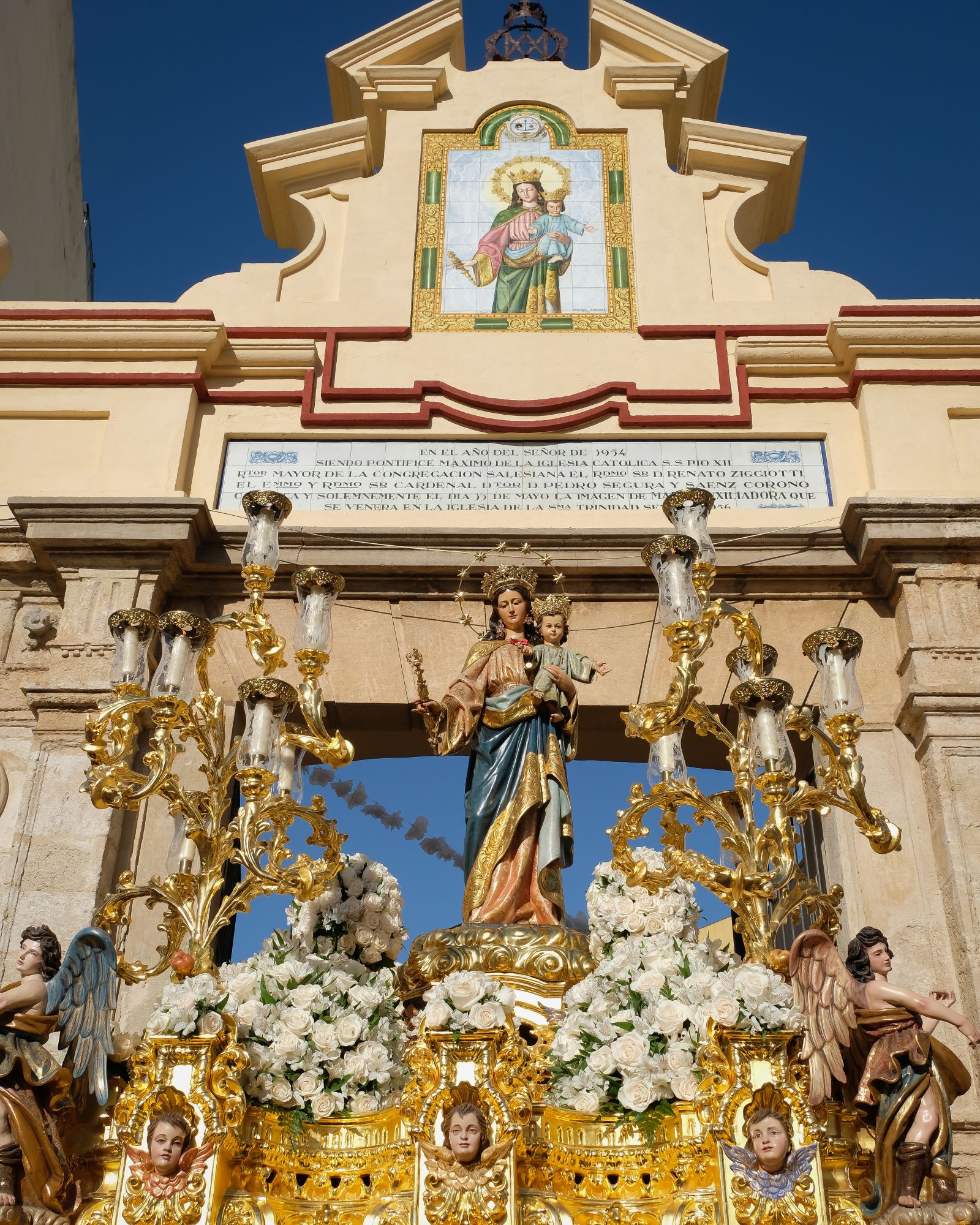 Las Imágenes de María Auxiliadora de la Trinidad