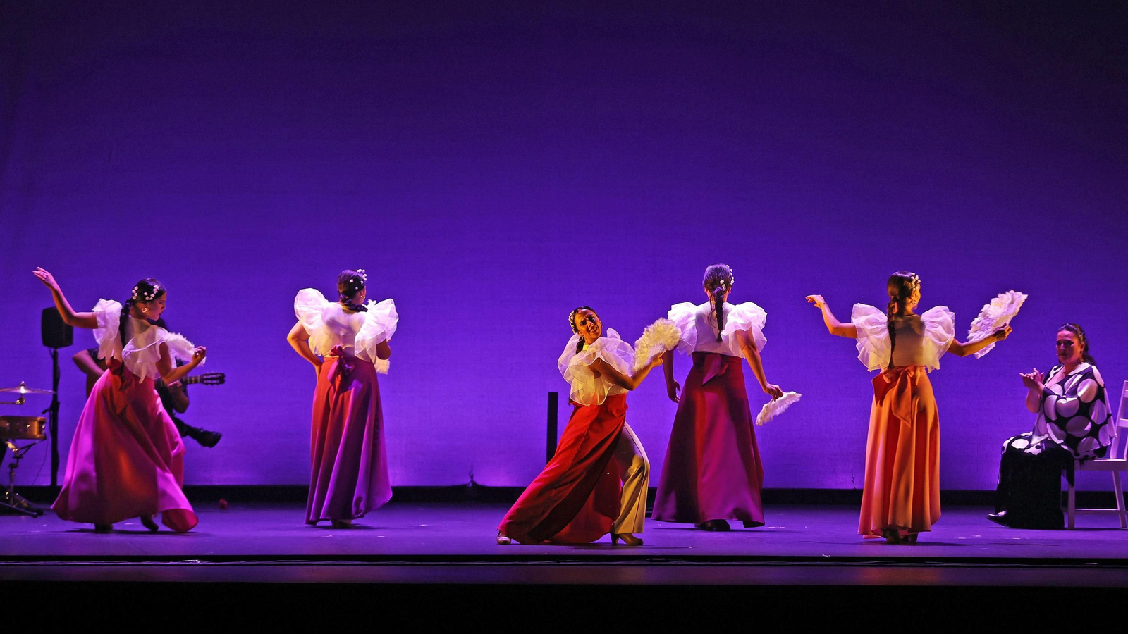 El Ballet Flamenco de Cádiz con 'Acuarela con sal' en el Festival de Jerez