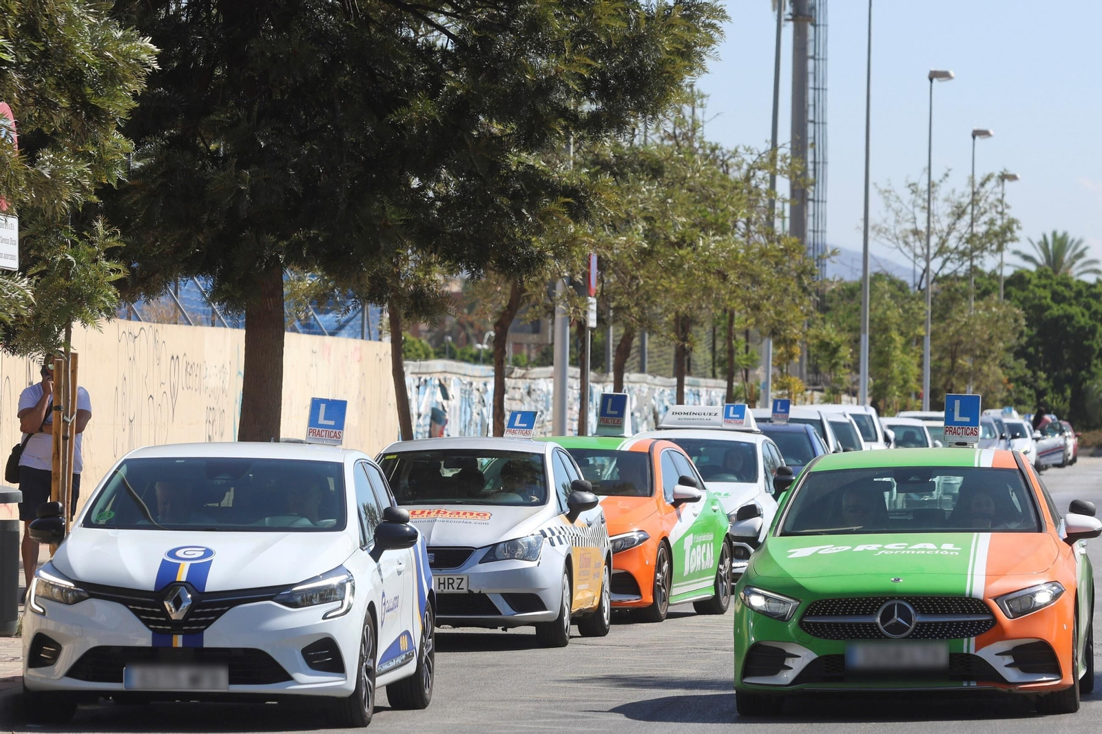 Prácticas de coche de autoescuela en Málaga.