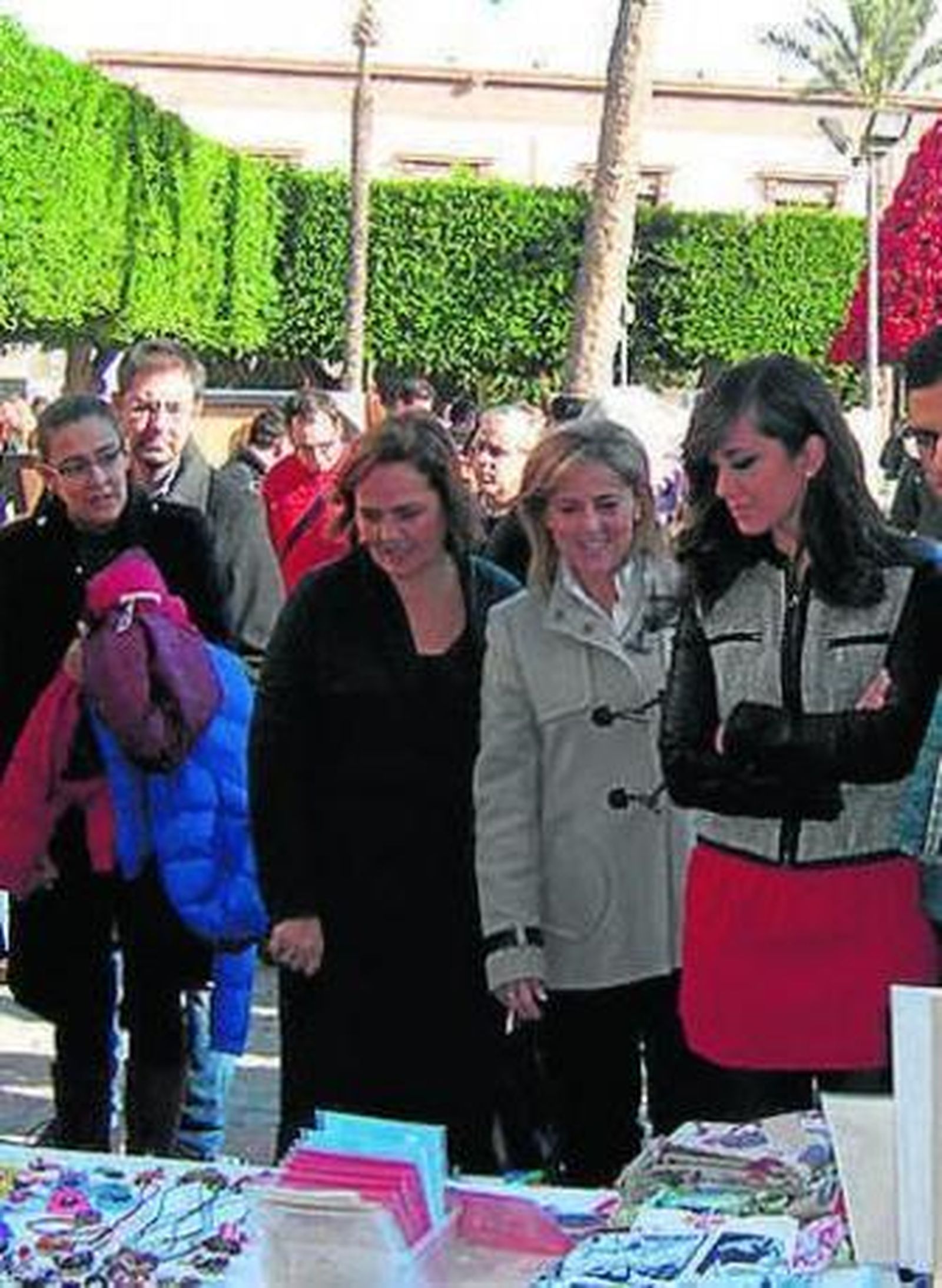 María Muñiz y Pilar Ortega.