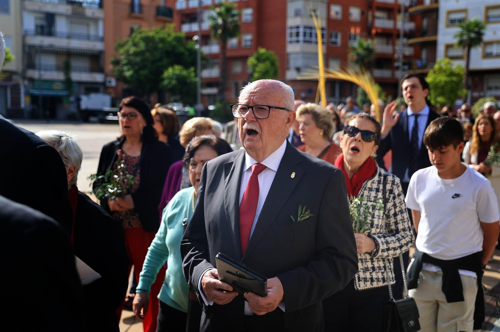 Domingo de Ramos 2025: Imágenes de la Misa presidida por el obispo de Huelva, Santiago Gómez, en la Catedral de Huelva