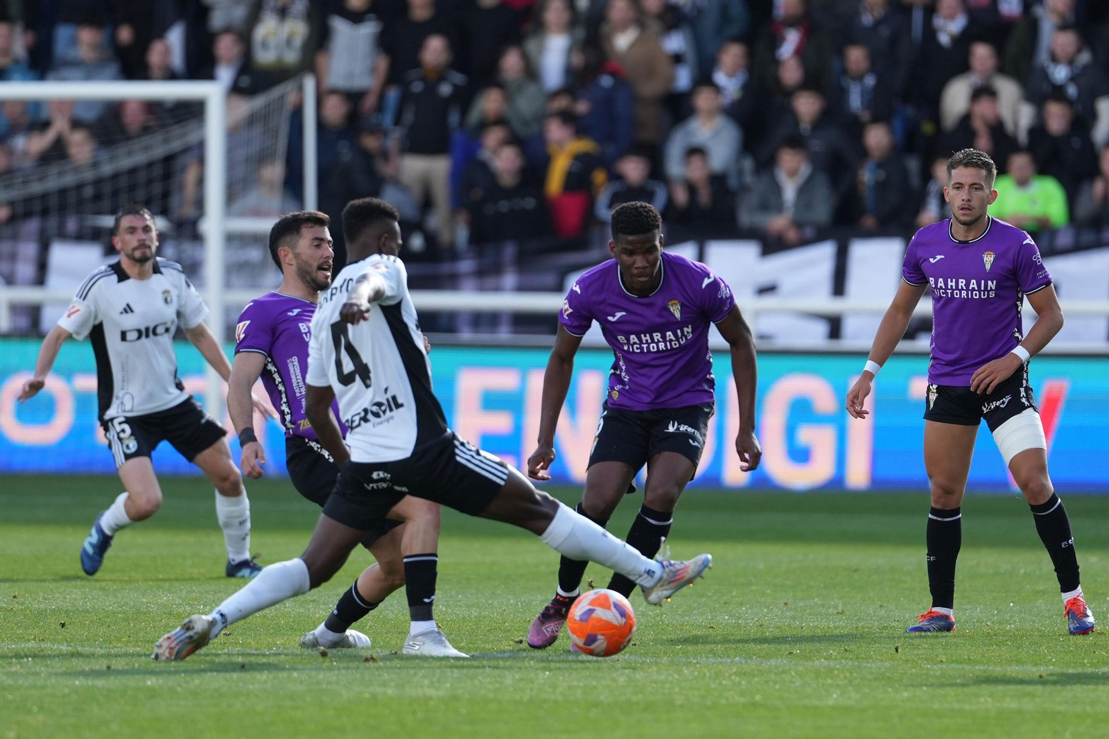 Las mejores fotos del Burgos CF - Córdoba CF en El Plantío