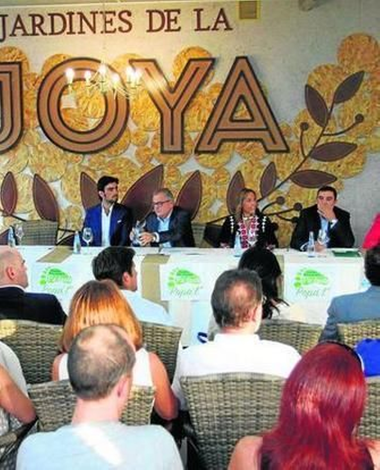 Un momento de la presentación ayer de la Fundación Laberinto.