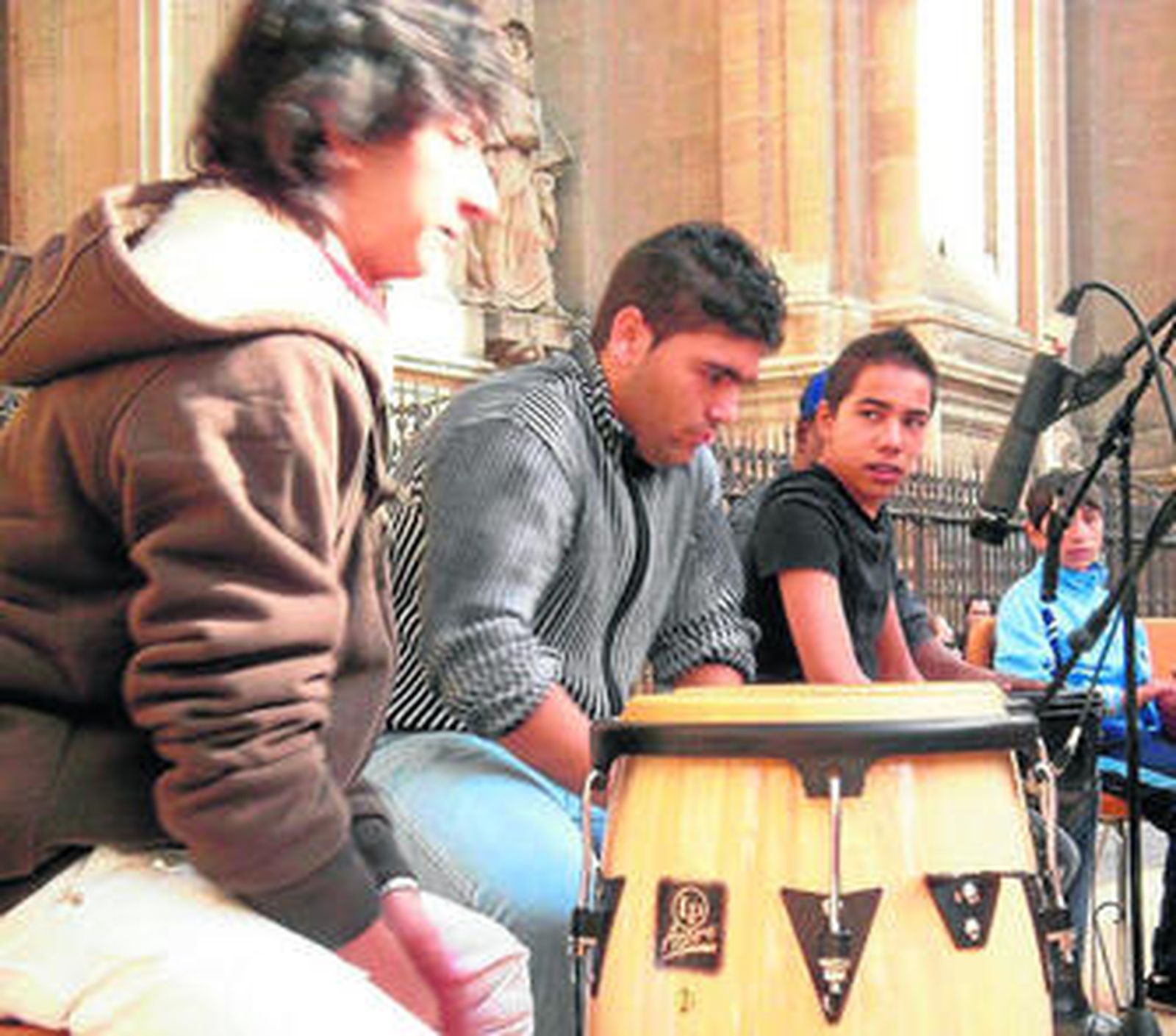 El grupo Music-Lab animó la celebración.