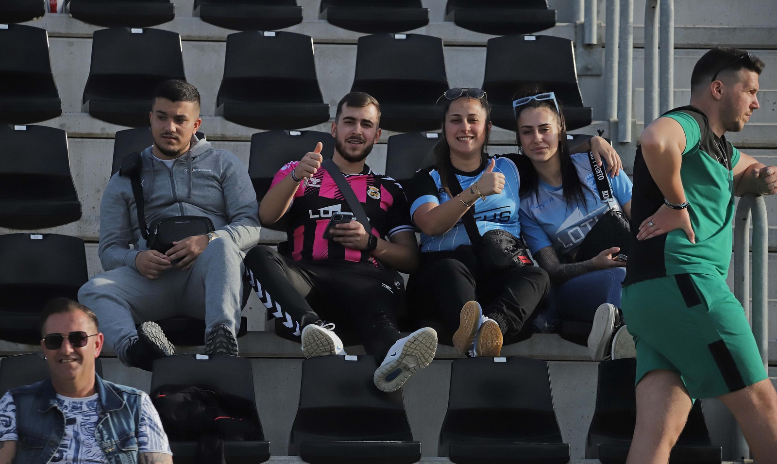 Búscate en el Ciudad de La Línea durante el Balona - Xerez Deportivo de Segunda Federación