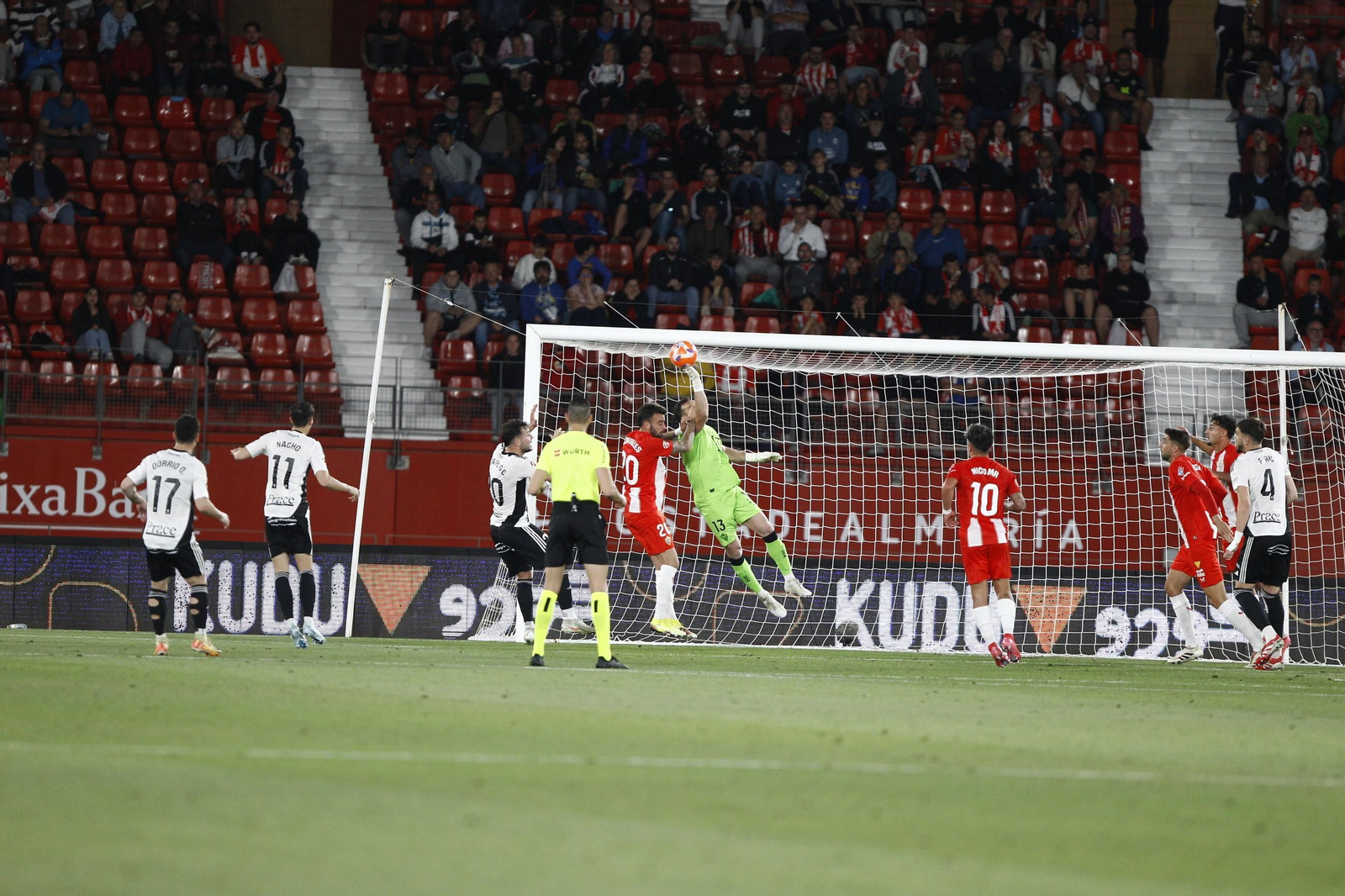 U.D. Almería-Racing Club Ferrol, en imágenes