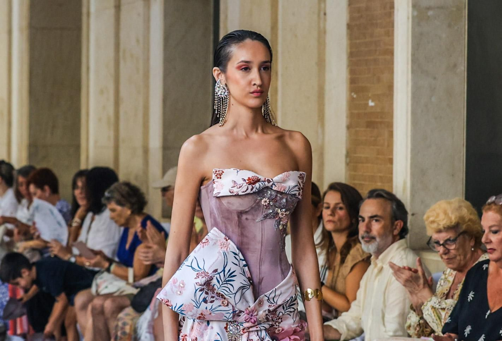 Imágenes de la pasarela 'Huelva Provincia de Moda'