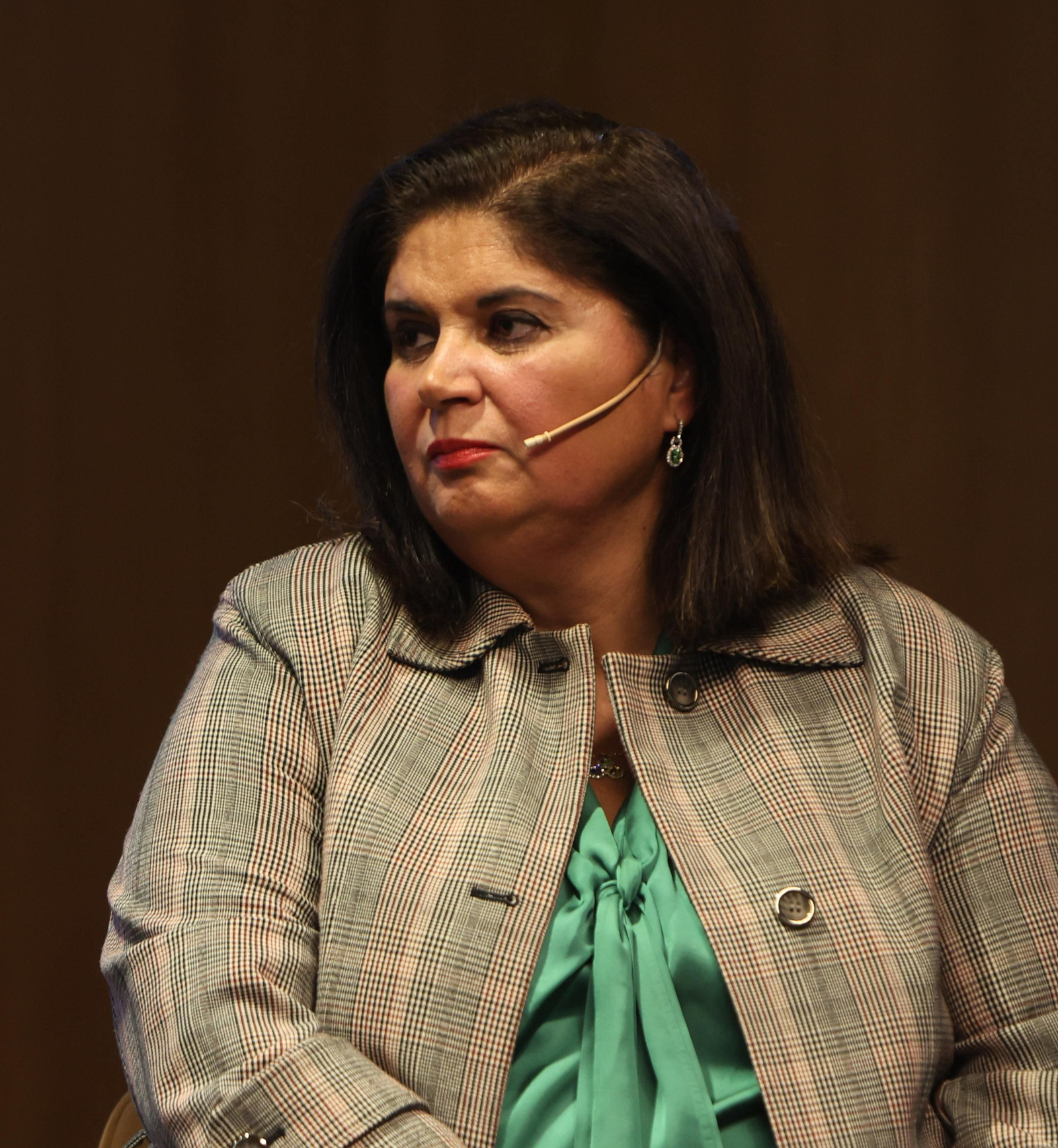 "Confundimos al consumidor y a la vez lo perjudicamos y nos perjudicamos nosotros” Mercedes Núñez, Secretaria General de APROCOM "Confundimos al consumidor y a la vez lo perjudicamos y nos perjudicamos nosotros” Mercedes Núñez, Secretaria General de APROCOM