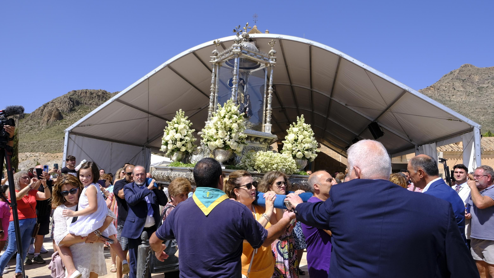 La Virgen del Saliente es venerada por los fieles en su Santuario