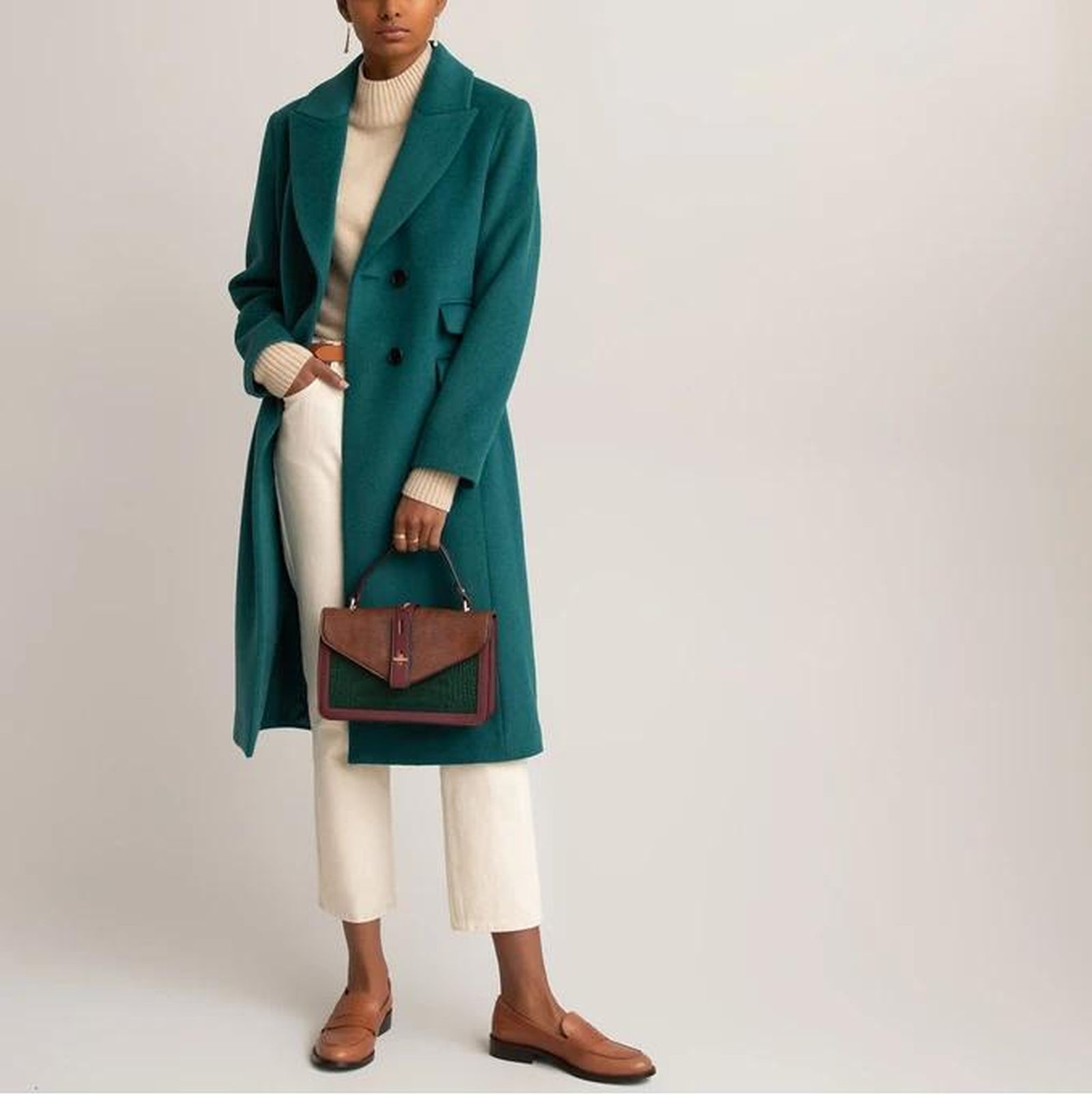 Abrigo de paño de lana de La Redoute.