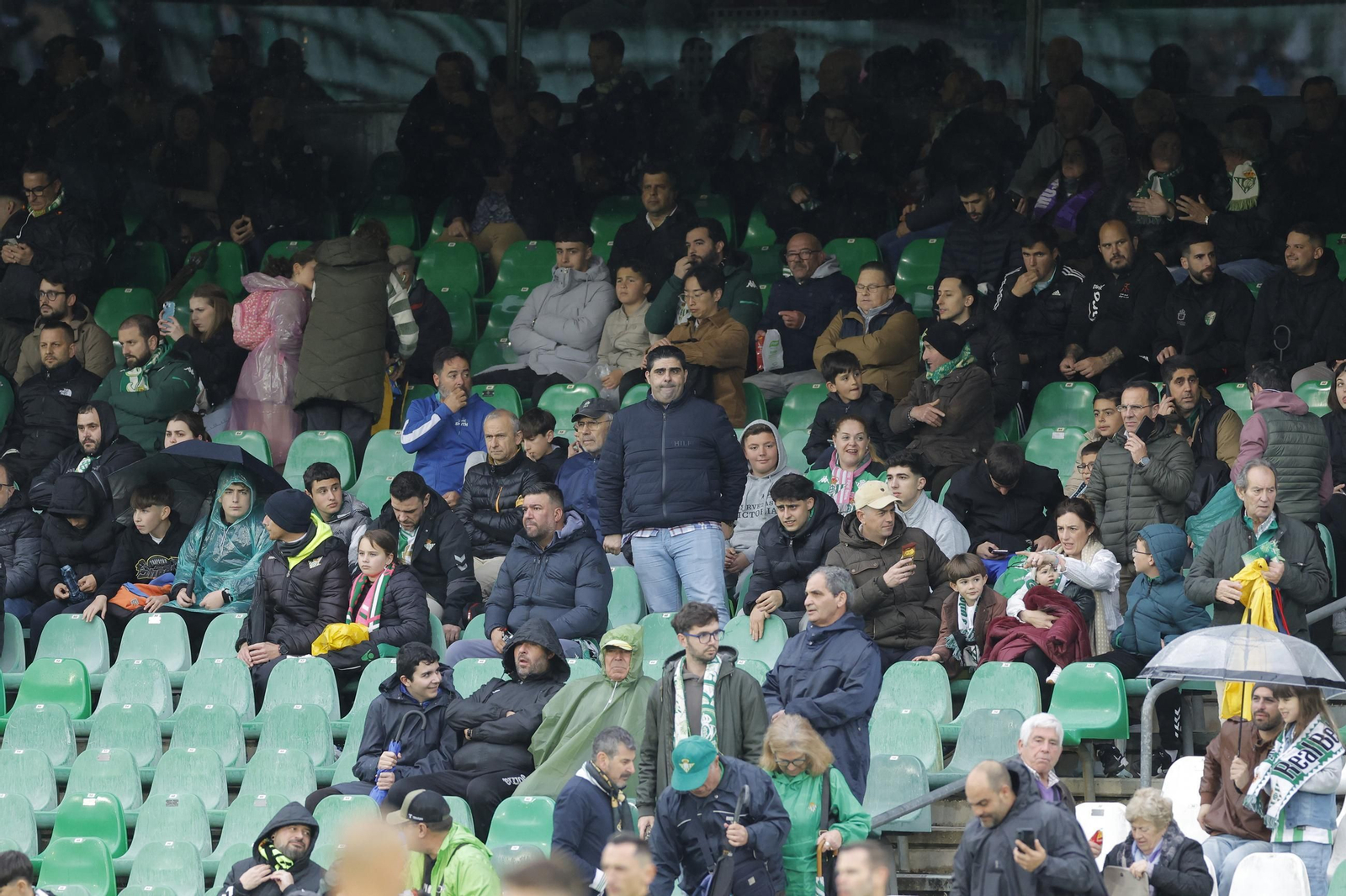 Búscate en las fotos del Betis - Las Palmas