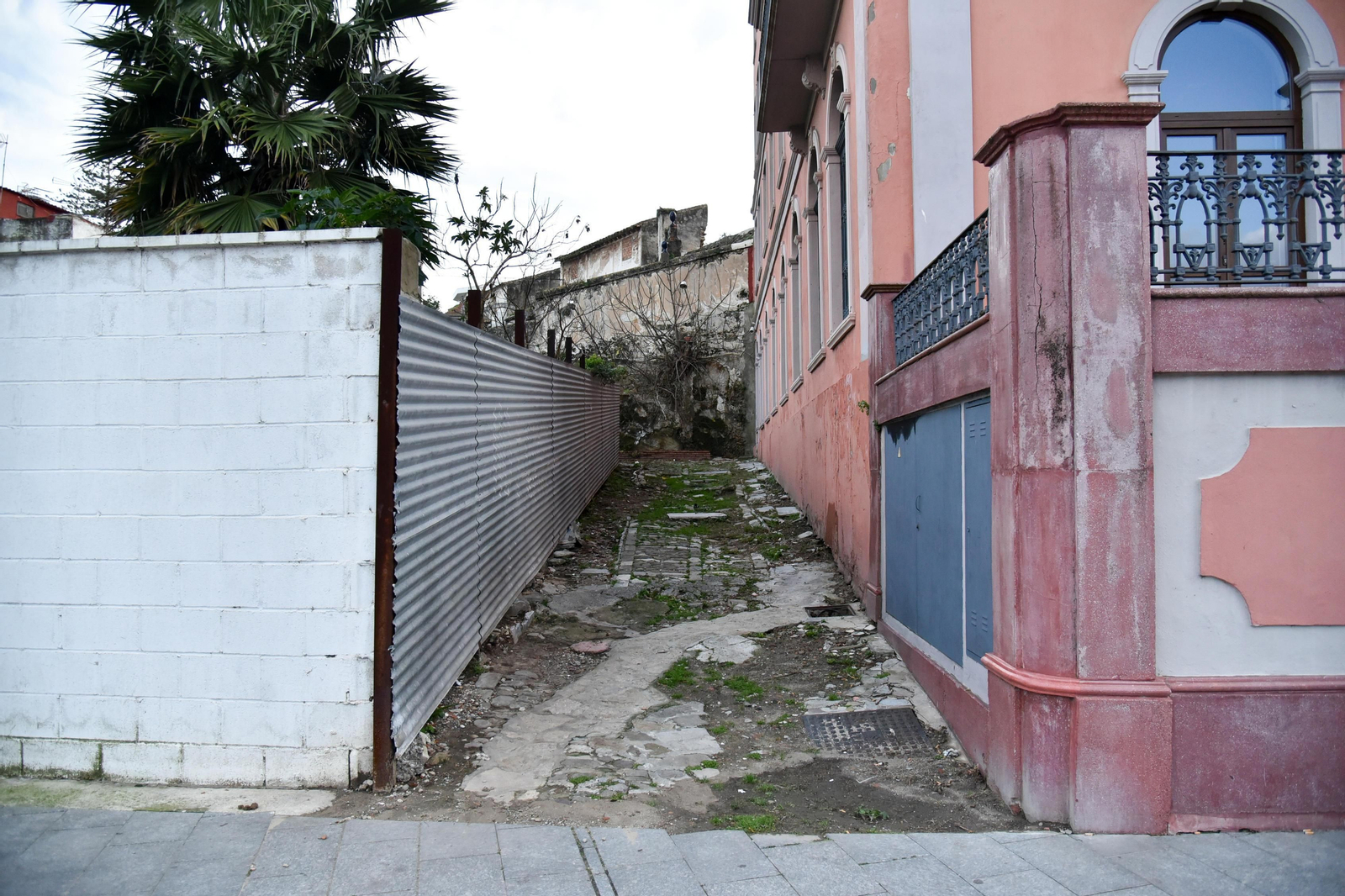 Estado actual de la plaza del Coral