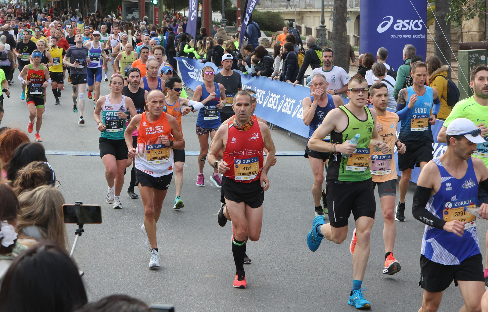Búscate en la maratón de Sevilla 14
