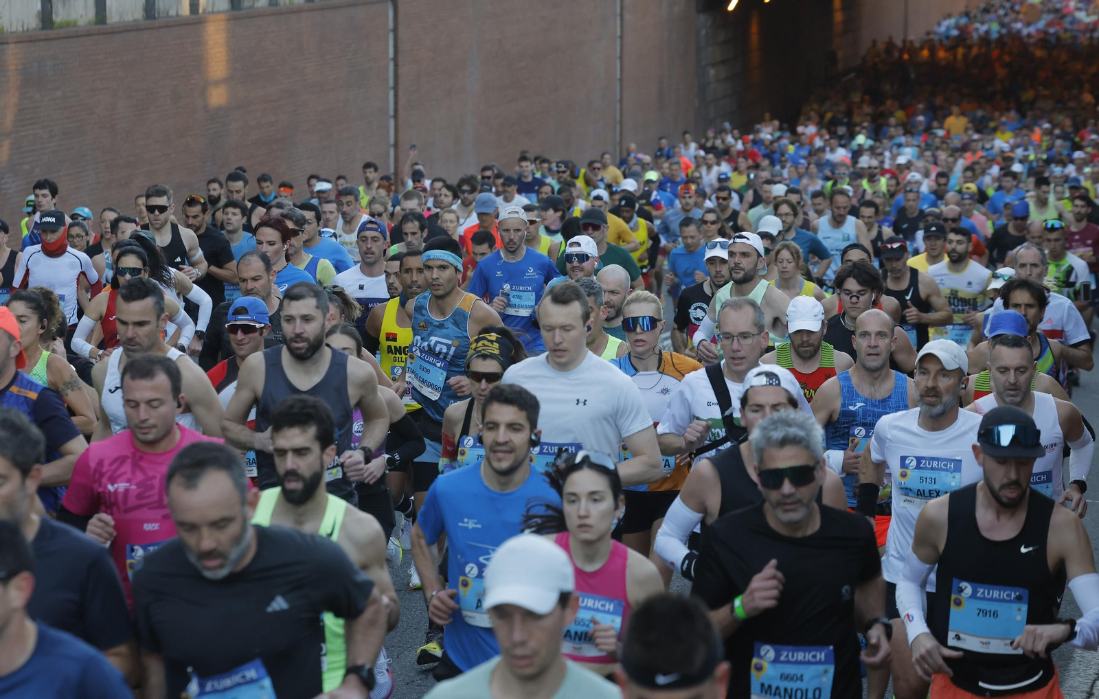 Búscate en el Zurich Maratón de Sevilla 2025