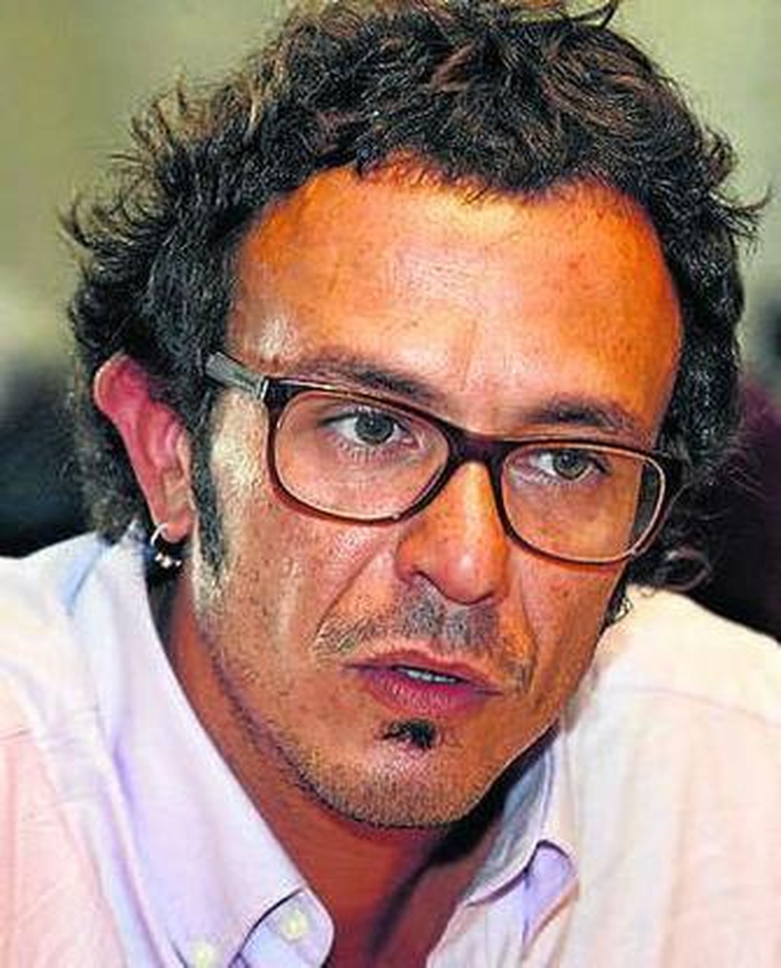 José María González.