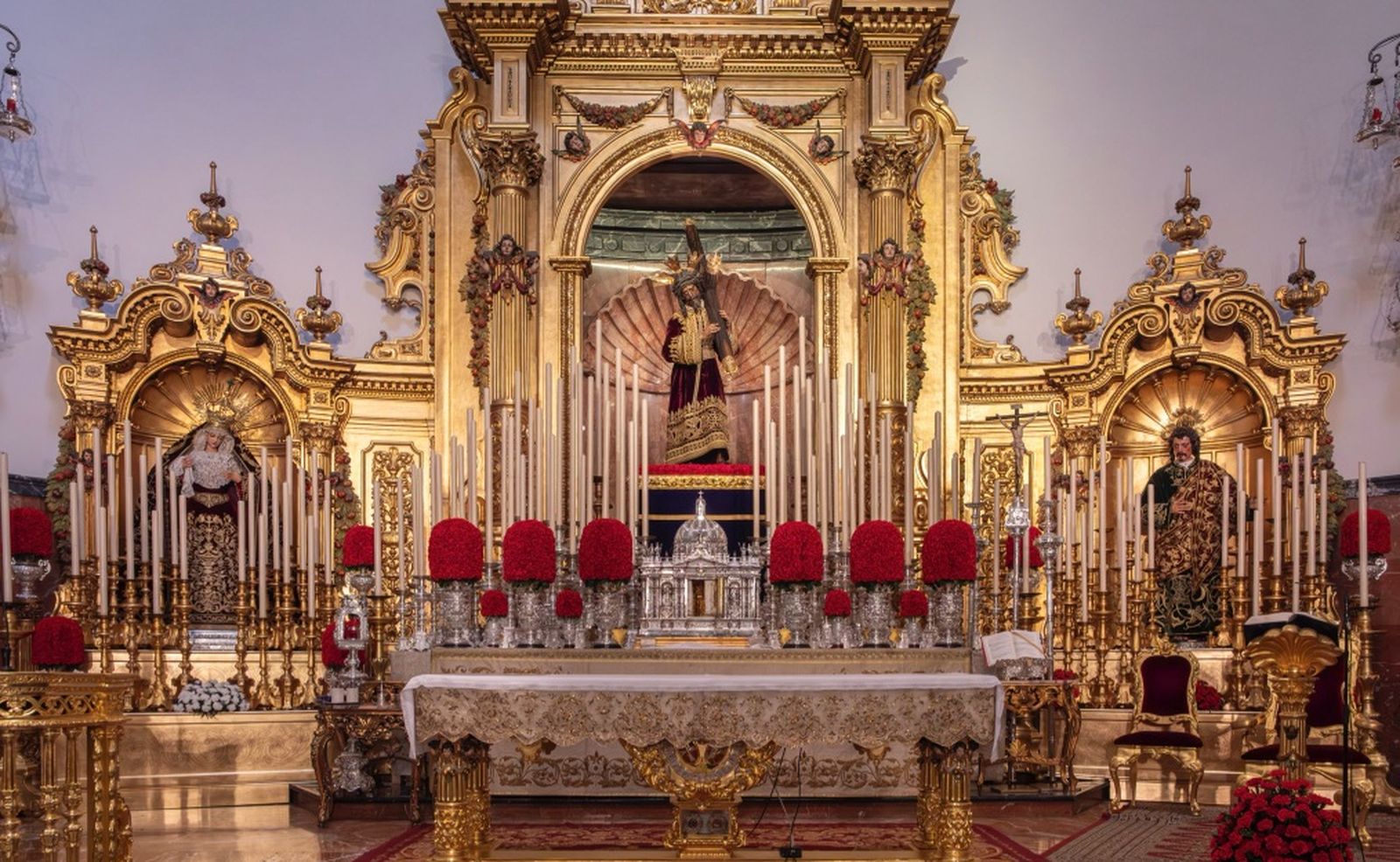 El altar de quinario del Gran Poder